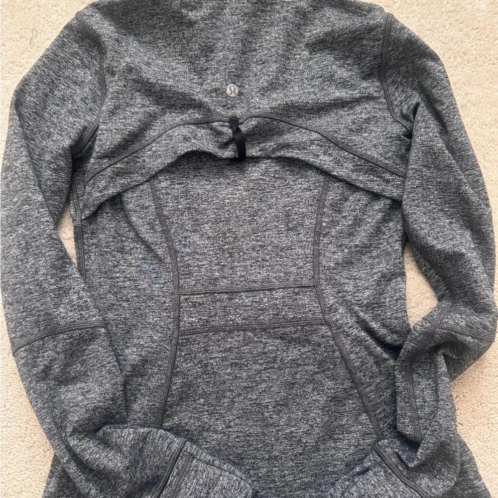 Lululemon Heathered Gray Define Jacket - Picture 4 of 6